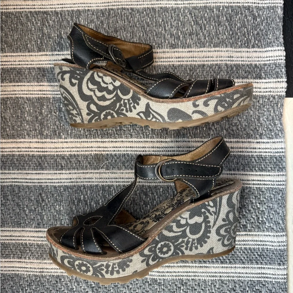 Fly London Black and Gray Patterned Wedges - Picture 4 of 7